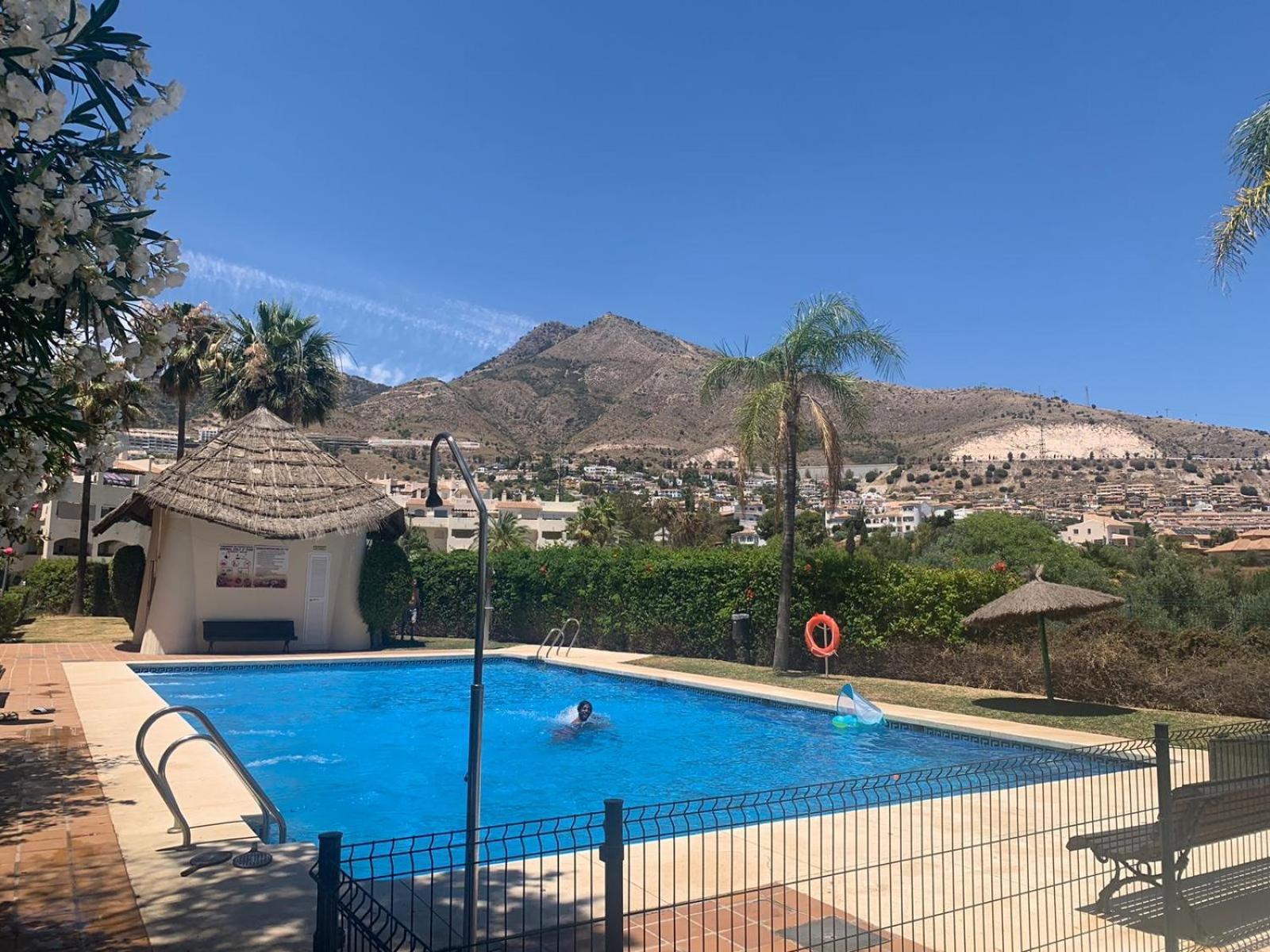 Bilbil 2 Bedr- Pool, Tennis, Golf W Garage * Benalmádena